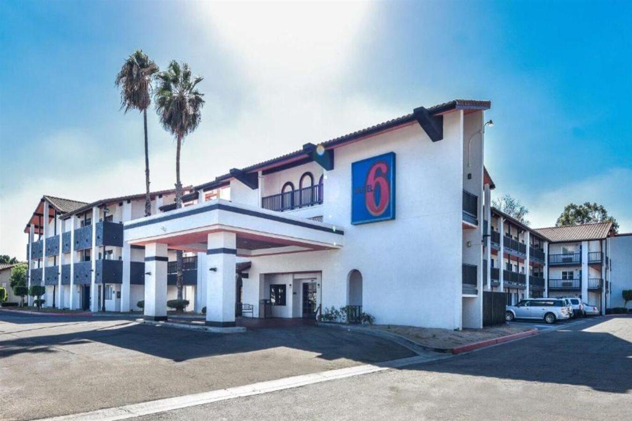 Motel 6 Ontario Ca Convention Center Airport Extérieur photo
