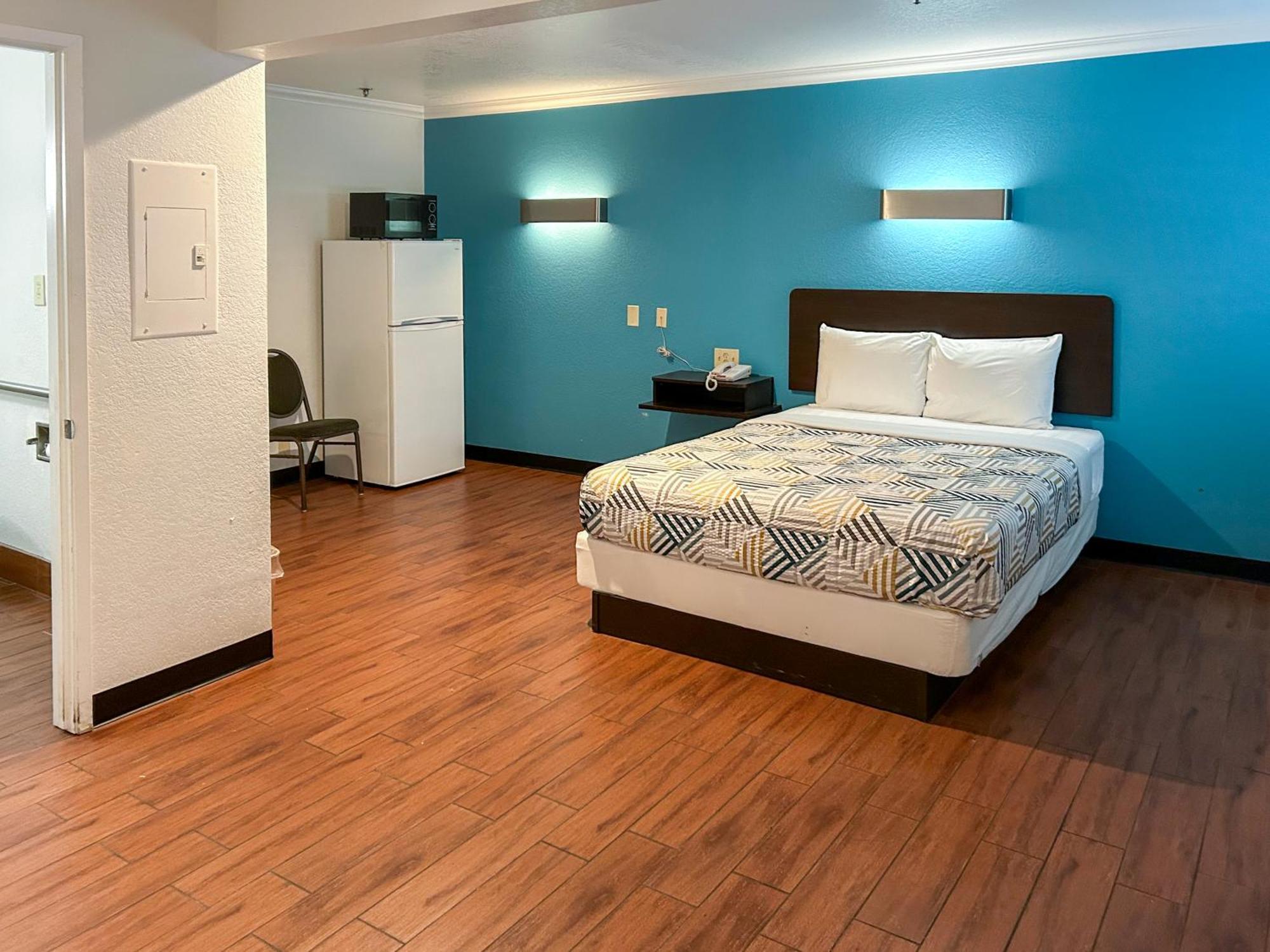 Motel 6 Ontario Ca Convention Center Airport Extérieur photo