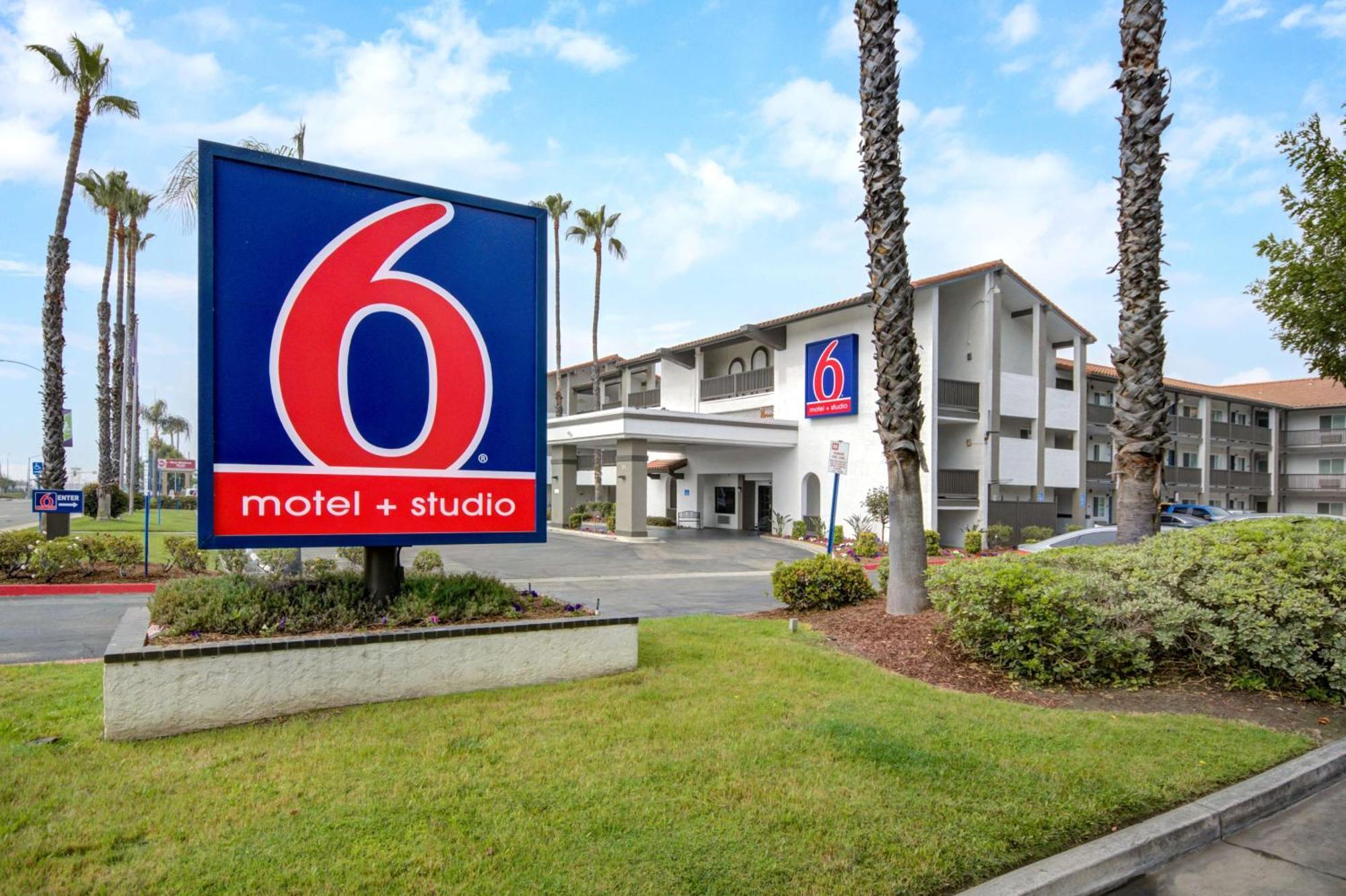 Motel 6 Ontario Ca Convention Center Airport Extérieur photo